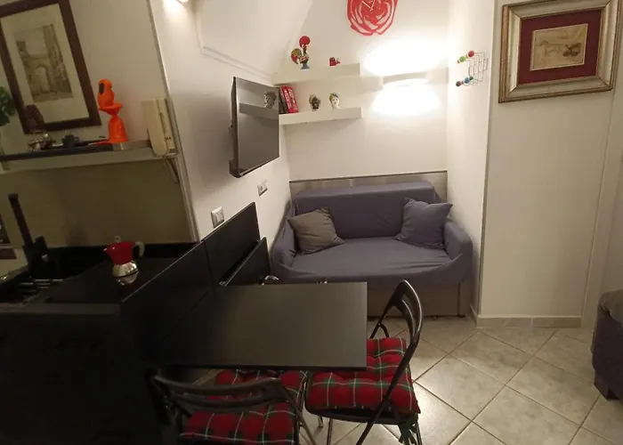 La Residenza Napoli Chiaia Short let Apartment Monolocale Standard